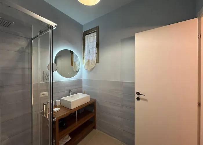Апартаменты Cozy Corner In Magical Trastevere Рим